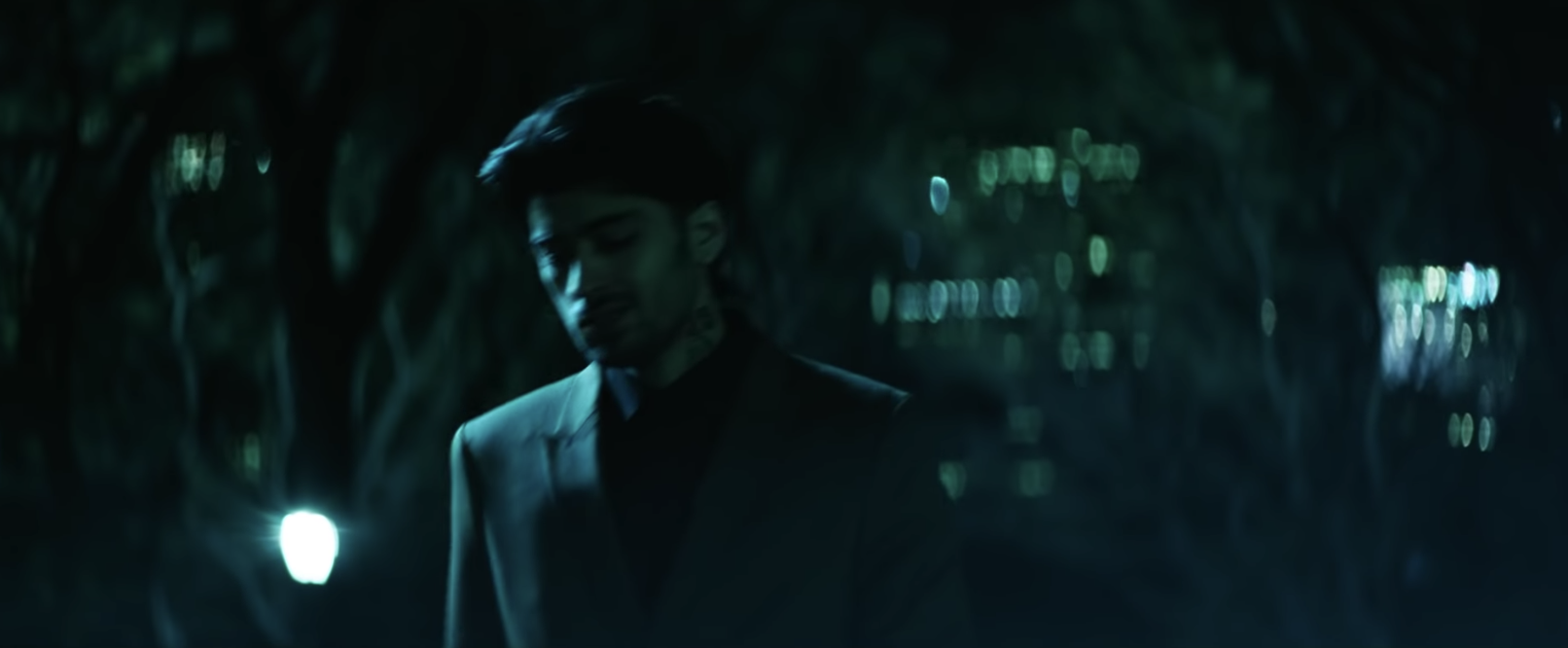 ZAYN, Zhavia Ward - A Whole New World (End Title) (From "Aladdin"/Official Video)