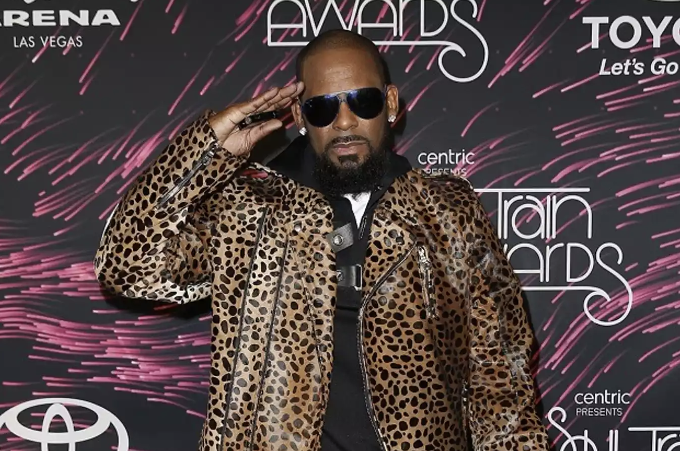 R. Kelly Rep Resigns After Saying He Wouldn't Leave His Child With A Pedophile