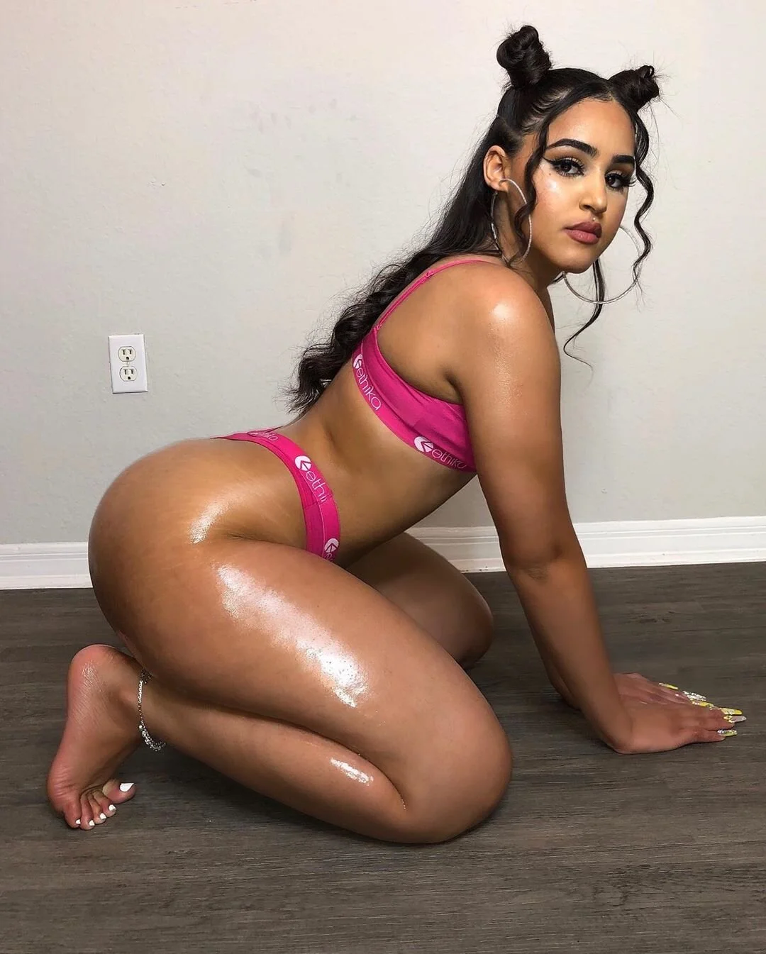 2019-06-29_BzTk-LrBYMQ.jpg