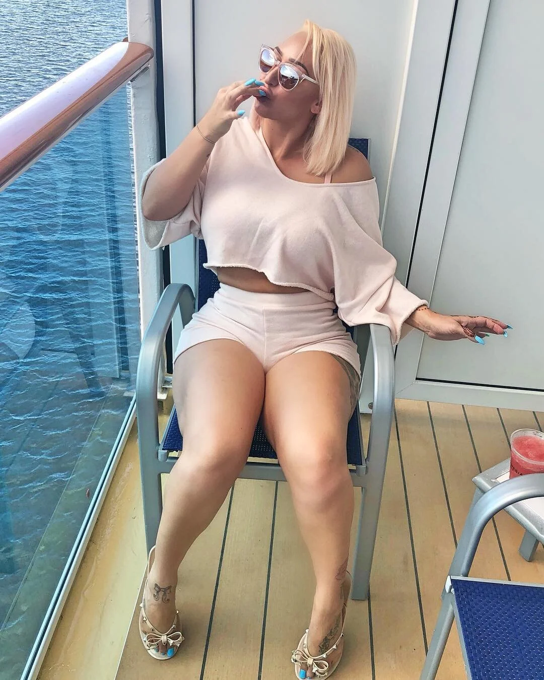 2018-08-24_Bm3zhUBAig9.jpg