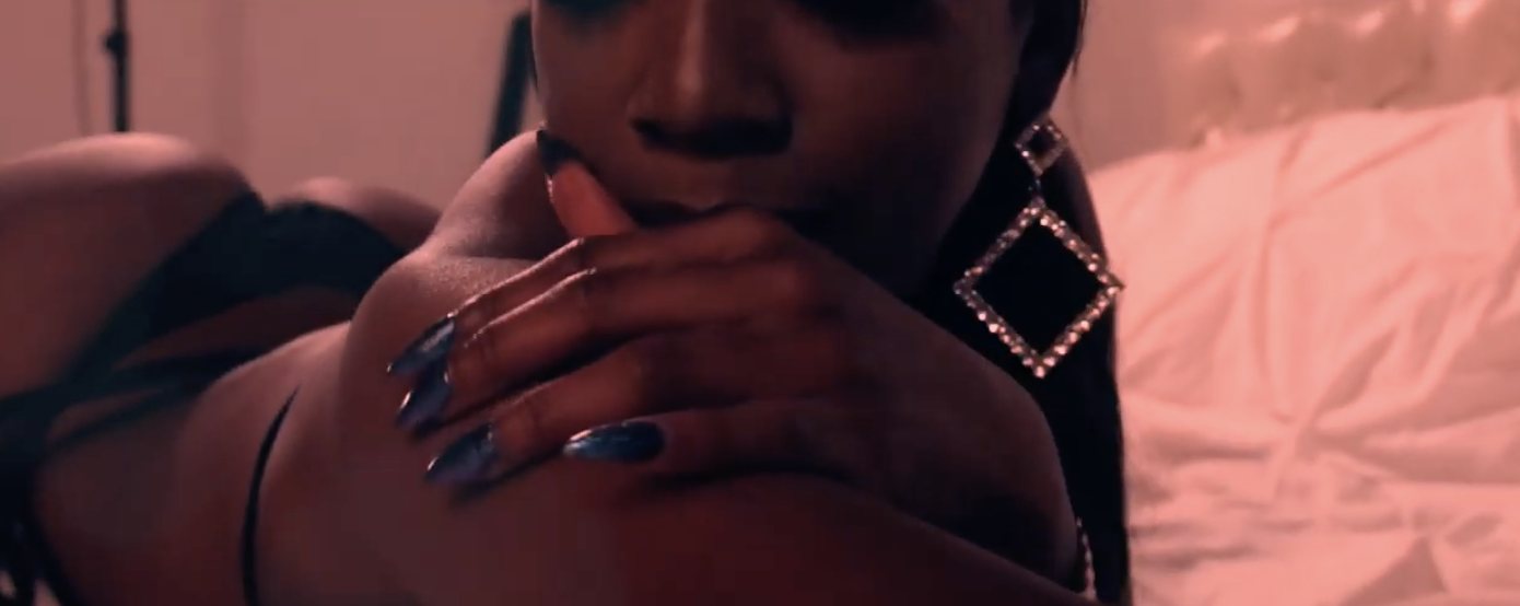 J. Niicole - Thinking bout you (Official Music Video)