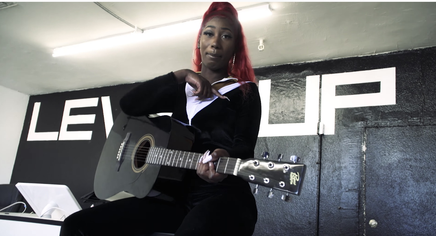 Ashbash ~ She Go (Music Video)
