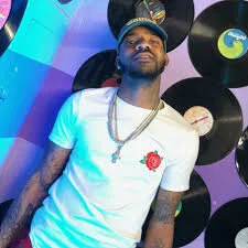 DRE AKA Andre Arnez &amp; Flip Rollins - Tennis Shoes (Music Video)