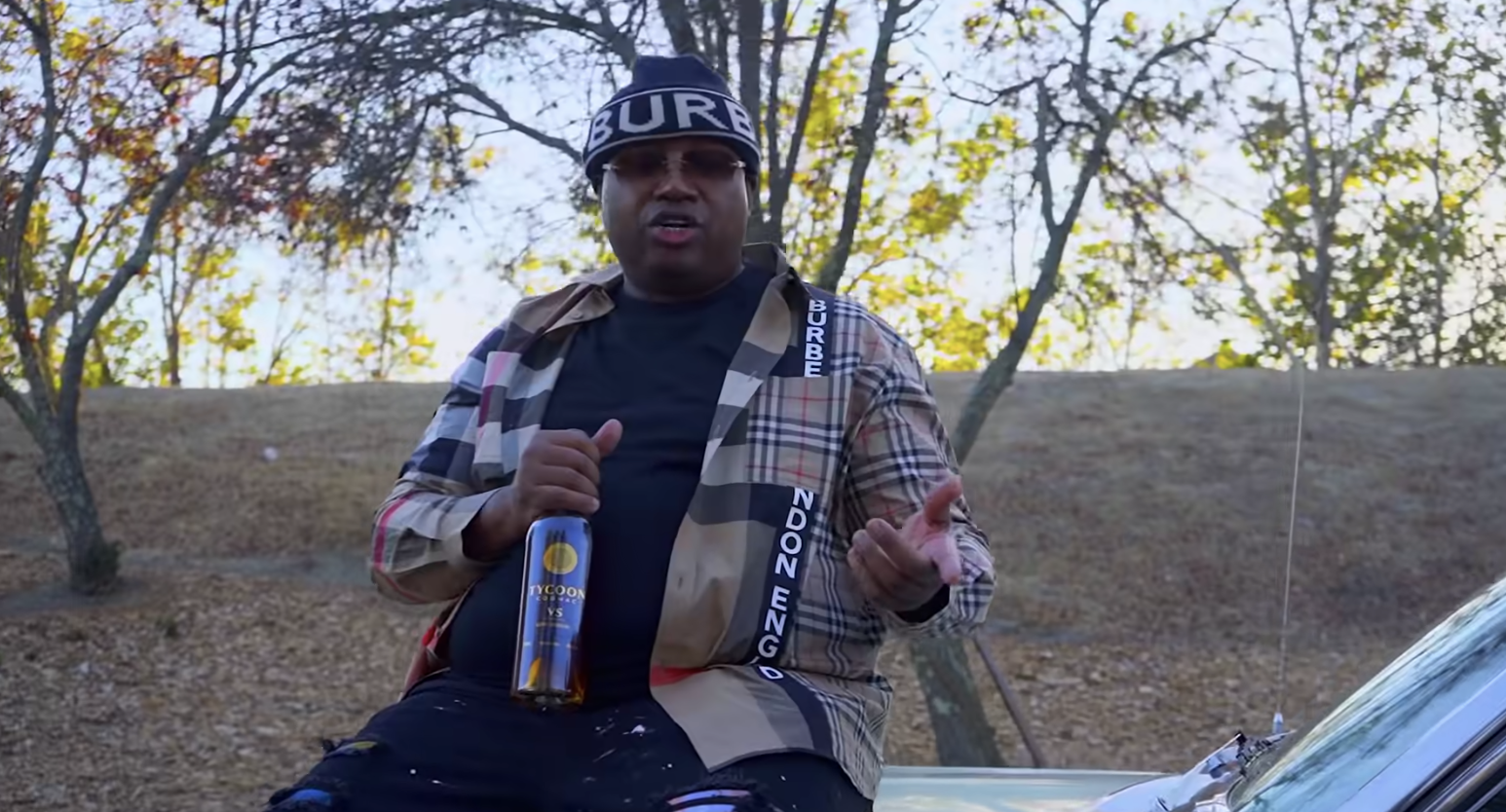 E-40 - MOB (MUSIC VIDEO)