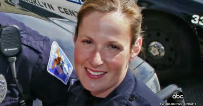 Police chief, officer who shot and killed Duante Wright resign | WNT