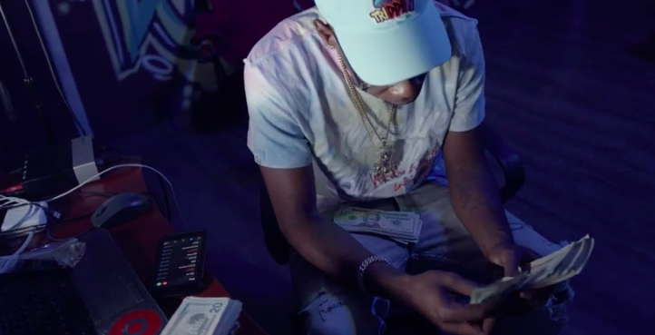 FiNaTTiCz - Shut Up Bitch (Music Video)