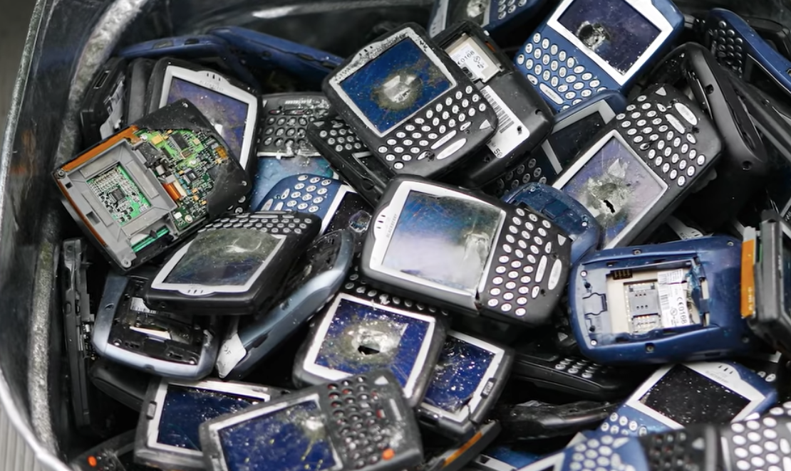 The Rise And Fall Of BlackBerry | Rise And Fall