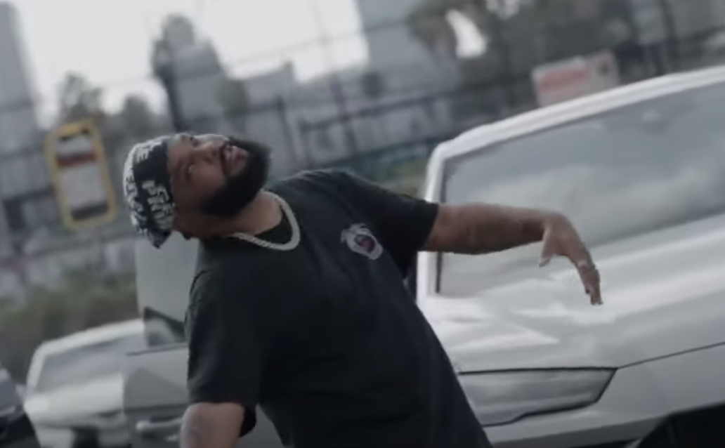 Airplane James - Yeah Ok (Music Video)