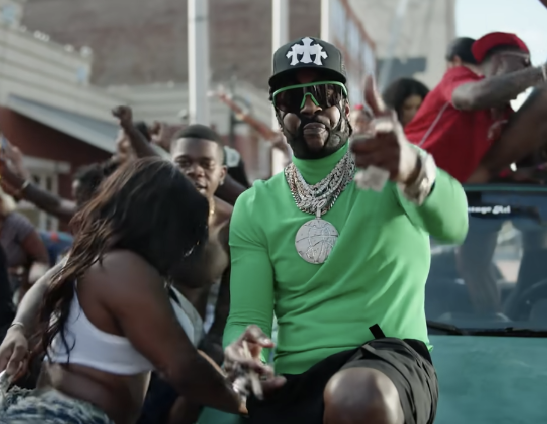 2 Chainz ft. Moneybagg Yo, Beatking - "Pop Music" (Official Music Video)