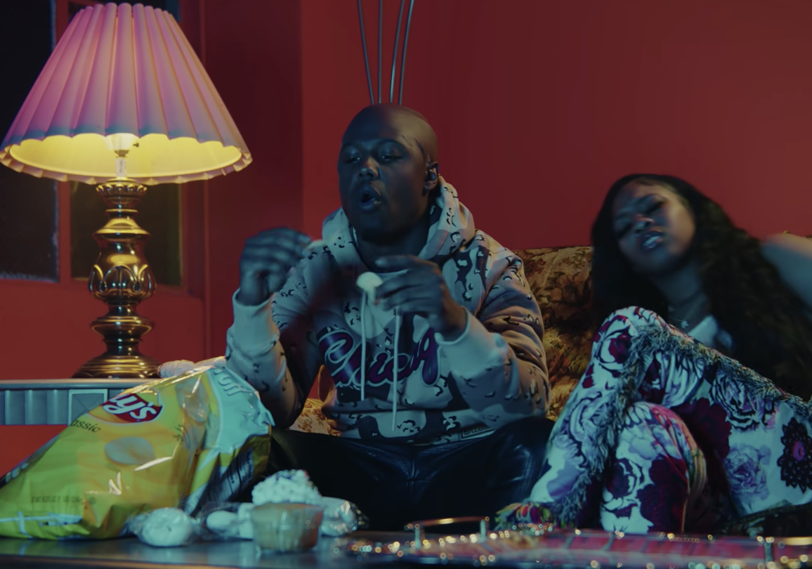 1TakeJay Feat. Blueface - "Her Bad"  (Official Music Video)