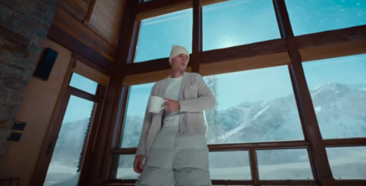 Justin Bieber feat. Don Toliver - Honest (Official Video)