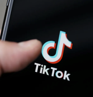 Reposting Old Videos on TikTok To Go Viral