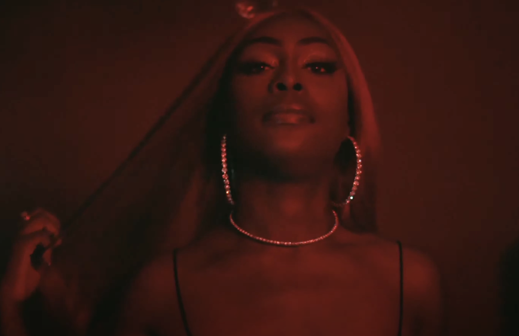Mia Chocolate Princess - "Bag Back” (Music Video)