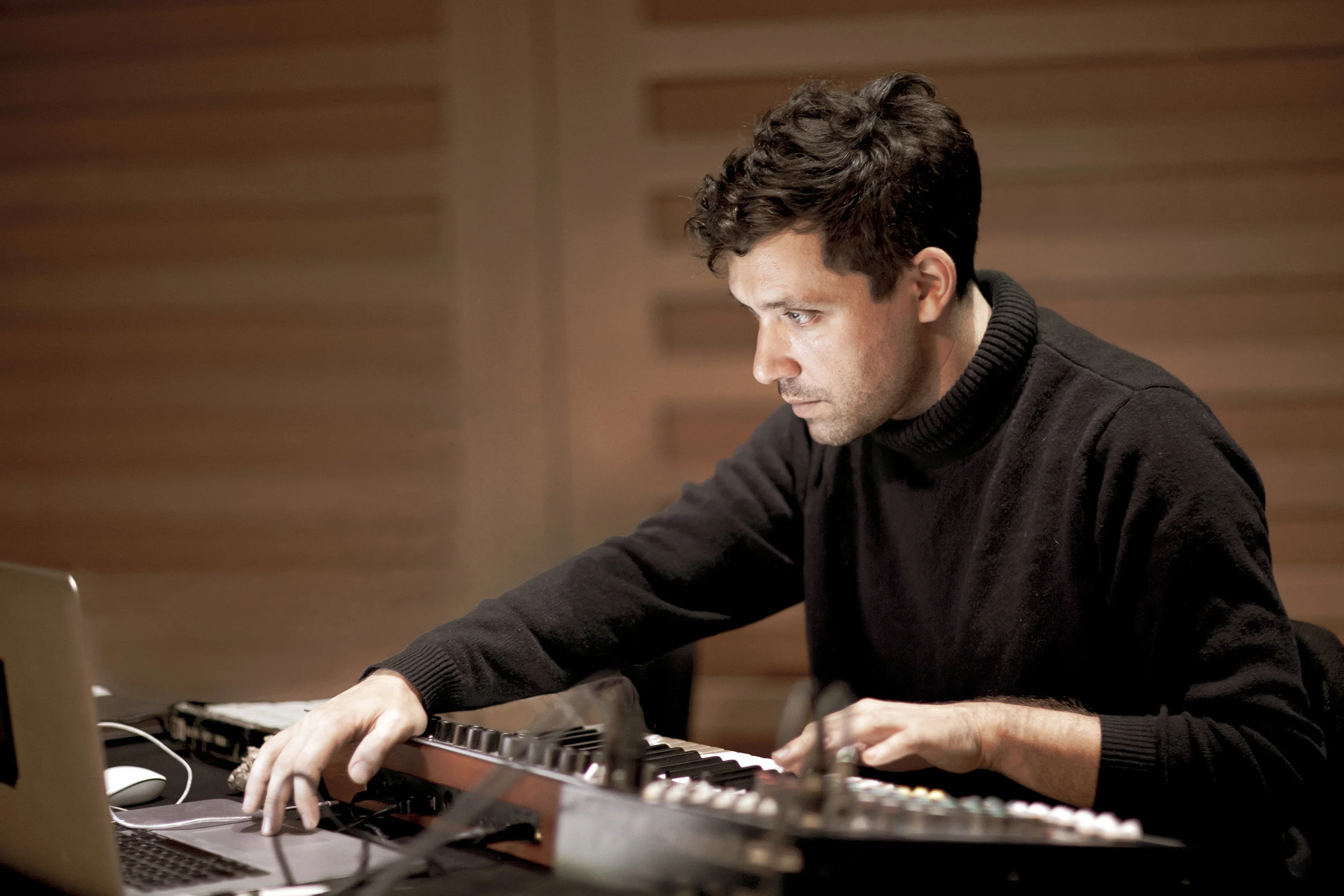 Daniel Wohl photo by Photo Lorna Roach courtesy of Spitfire Audio