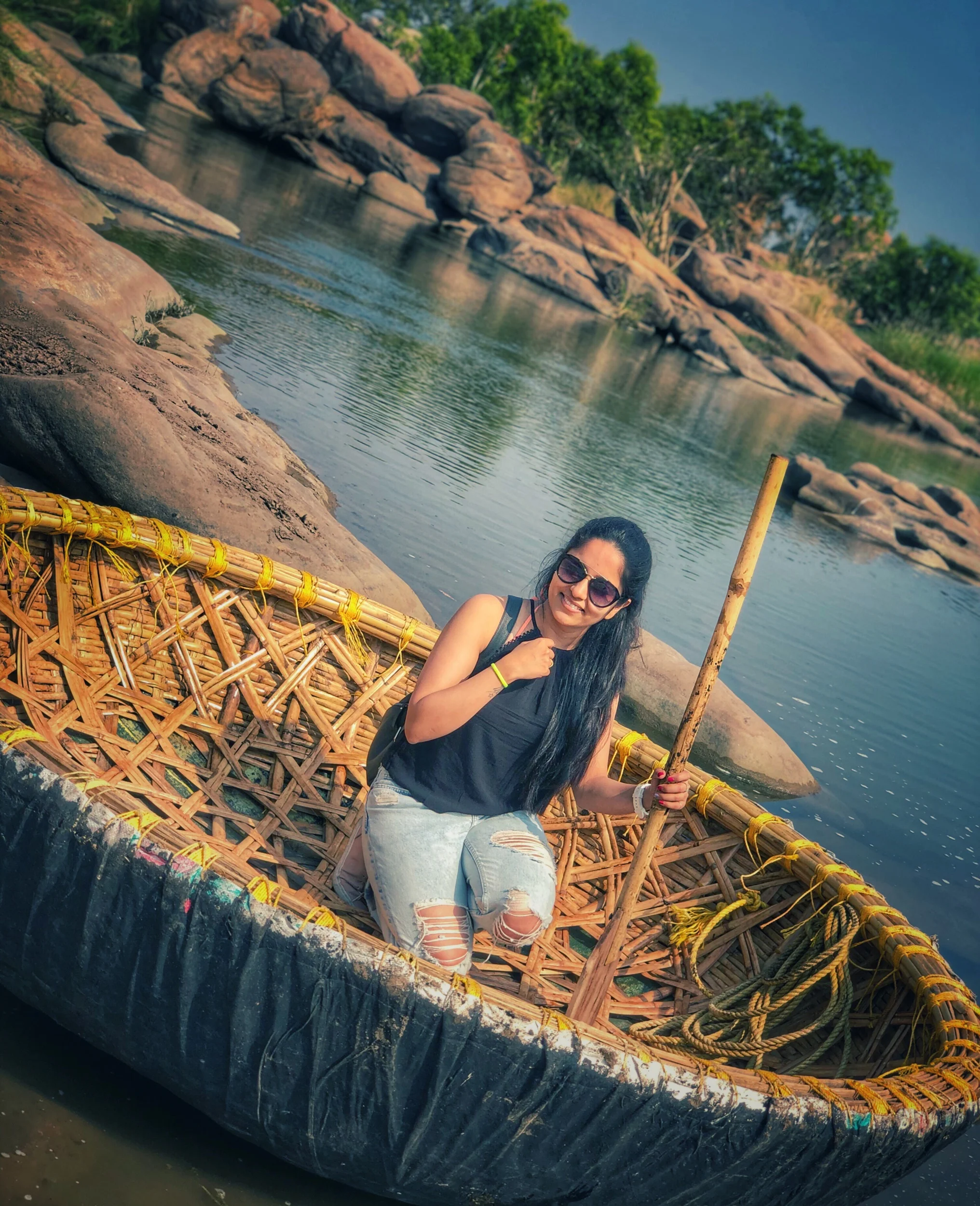 Experience coracle boat ride