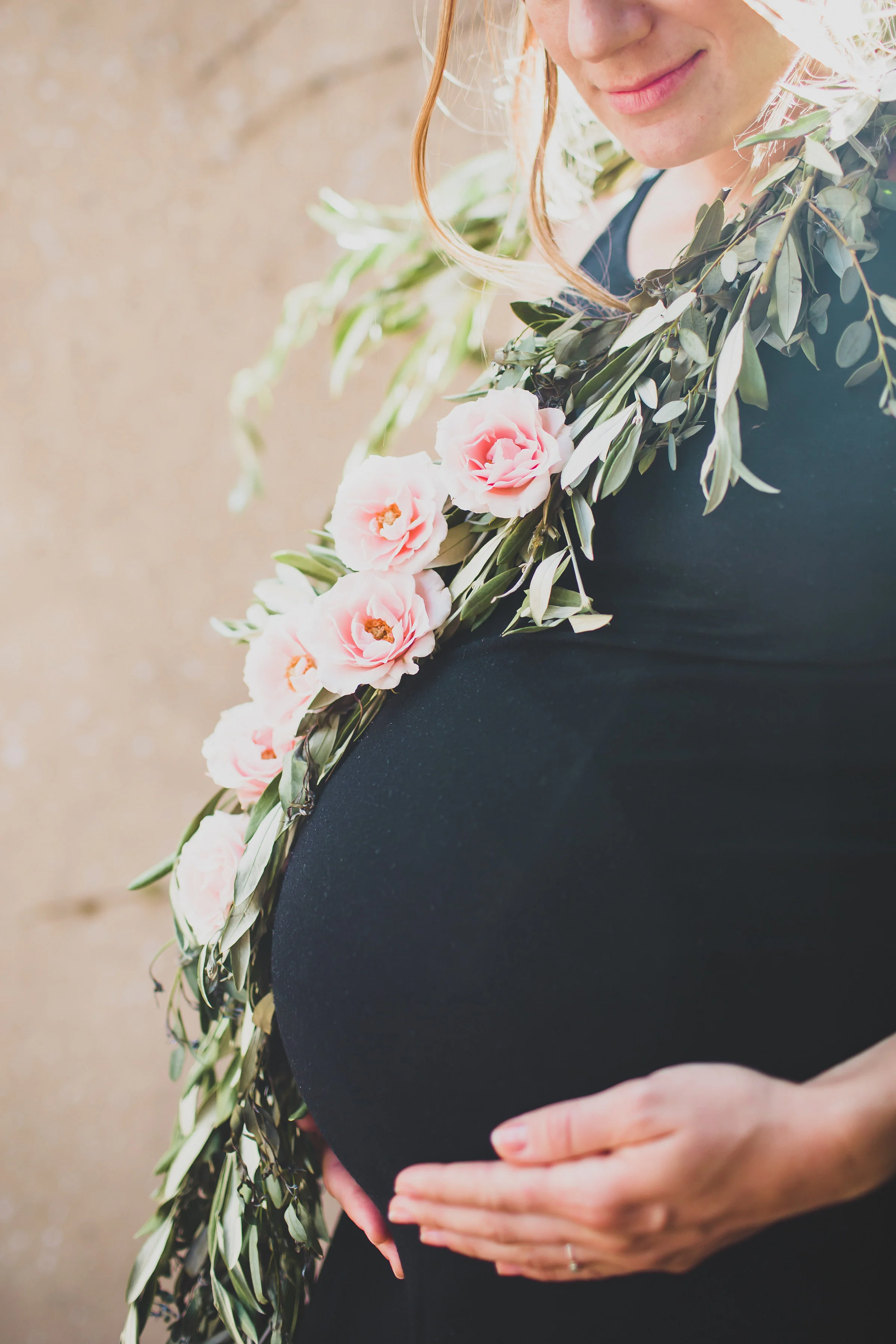 maternity shoot its a girl #lrqcfloral