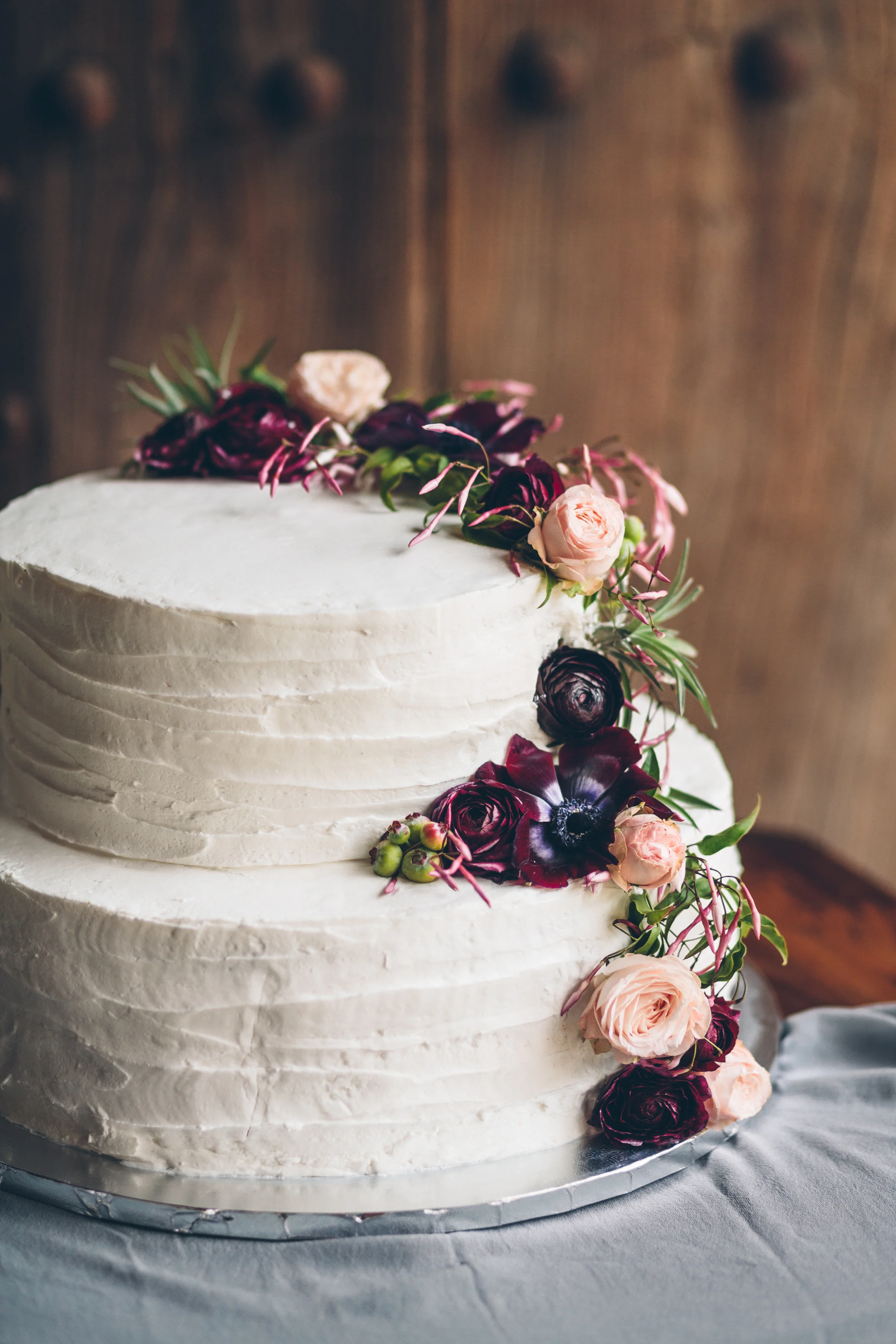 wedding cake with jasmine flowers.jpg