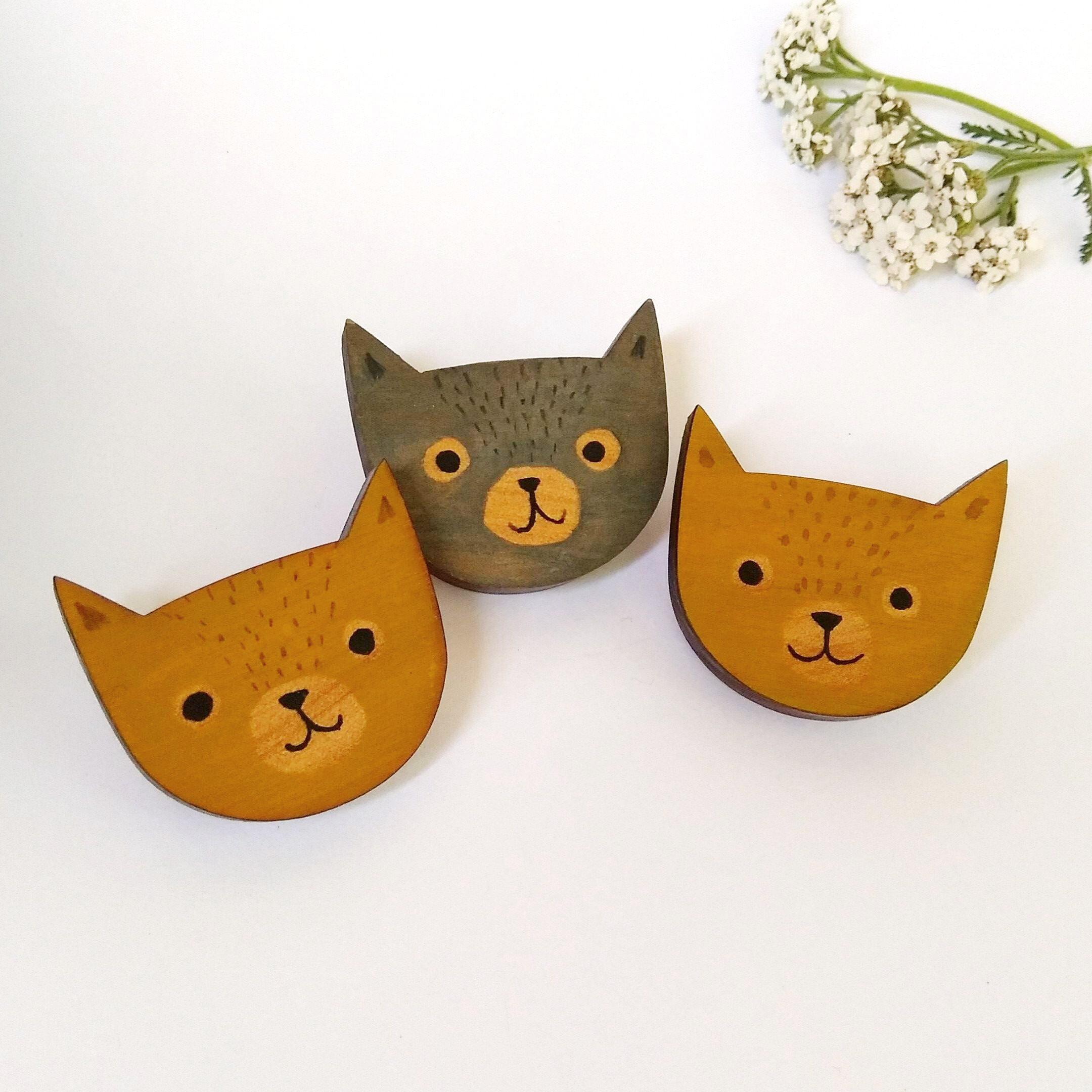 Hand Painted Cute Cat Brooch