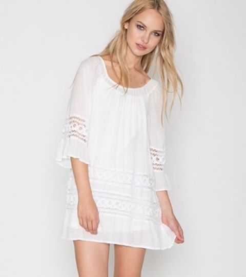 Hurry up summer!! Loving this easy breezy dress perfect for a fun day or night event! $36 plus free shipping. Comment below or message us on Facebook to get yours! #dazzle #dazzlebar #love #loveit #summer #summetime #easybreezy #dress #summerdress #s