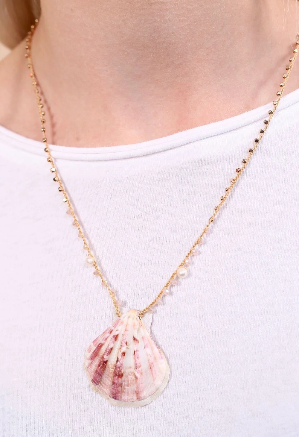 Shell and Pearl Natural Necklace 