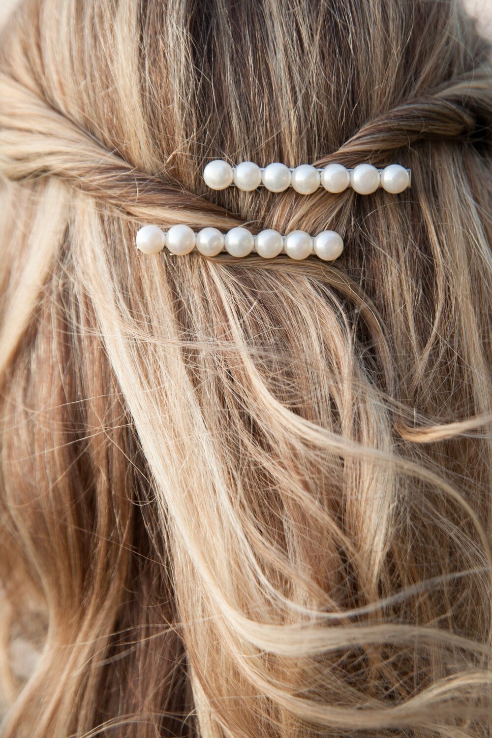 Faux Pearl Single Row Hair Pin — DazzleBar