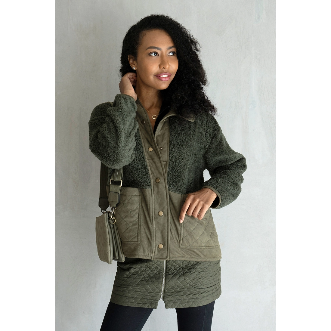 Stormi Two-Tone Sherpa Jacket w/ Large Pockets- Olive