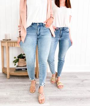 Judy Blue Mid Rise Cool Denim Sustainable Relaxed Fit Jeans