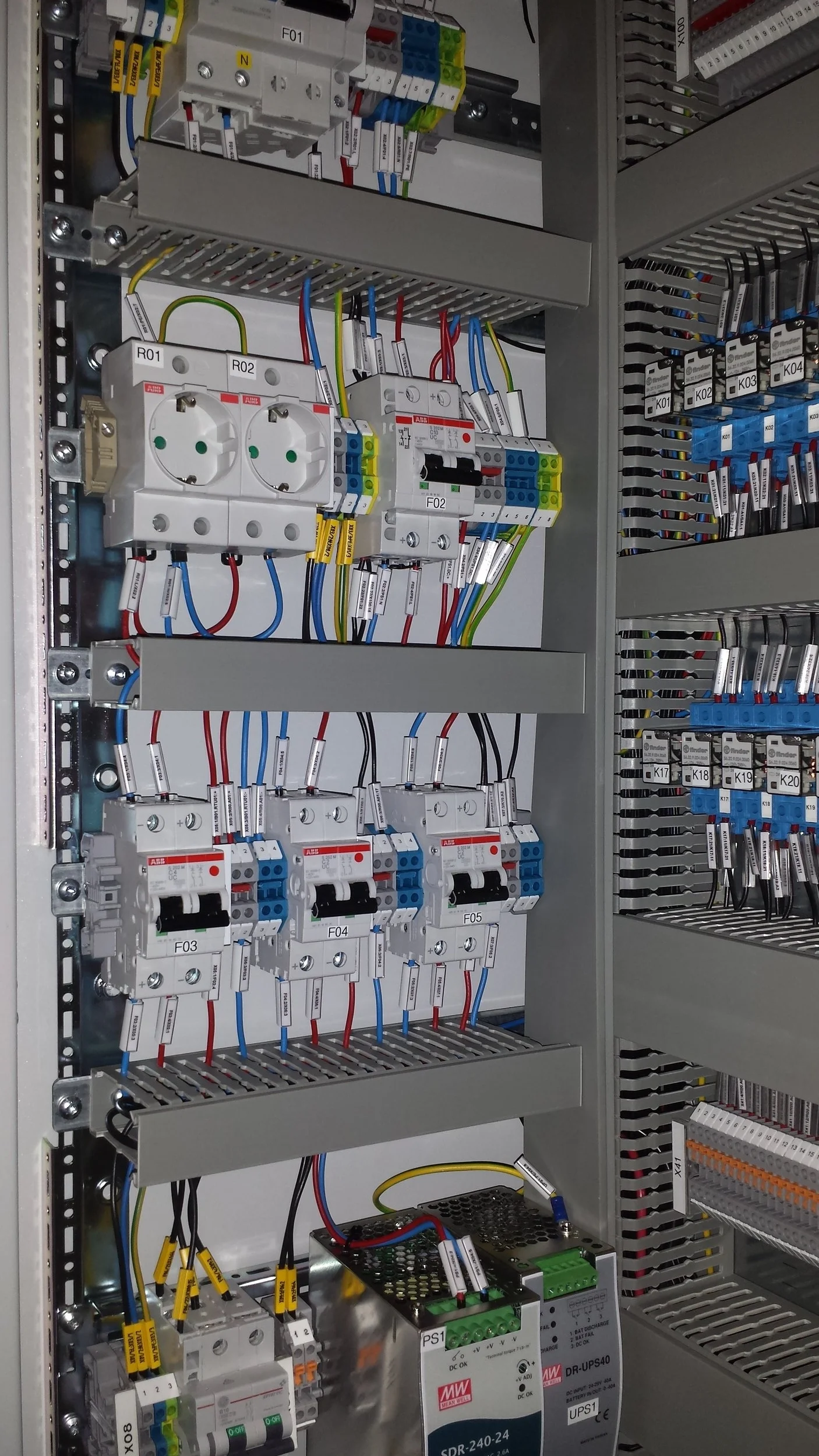 elektrotehnikis 1.jpg