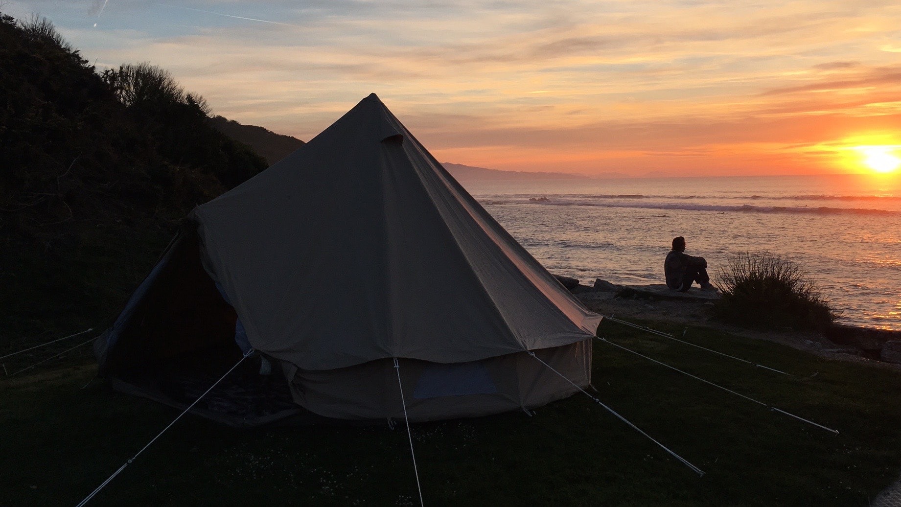 SNAZZY-CAMP-BIARRITZ-ACCOMMODATION-BASQUE-COUNTRY-CAMPING-GLAMPING-FRANCE-HOLIDAYS (5).jpg