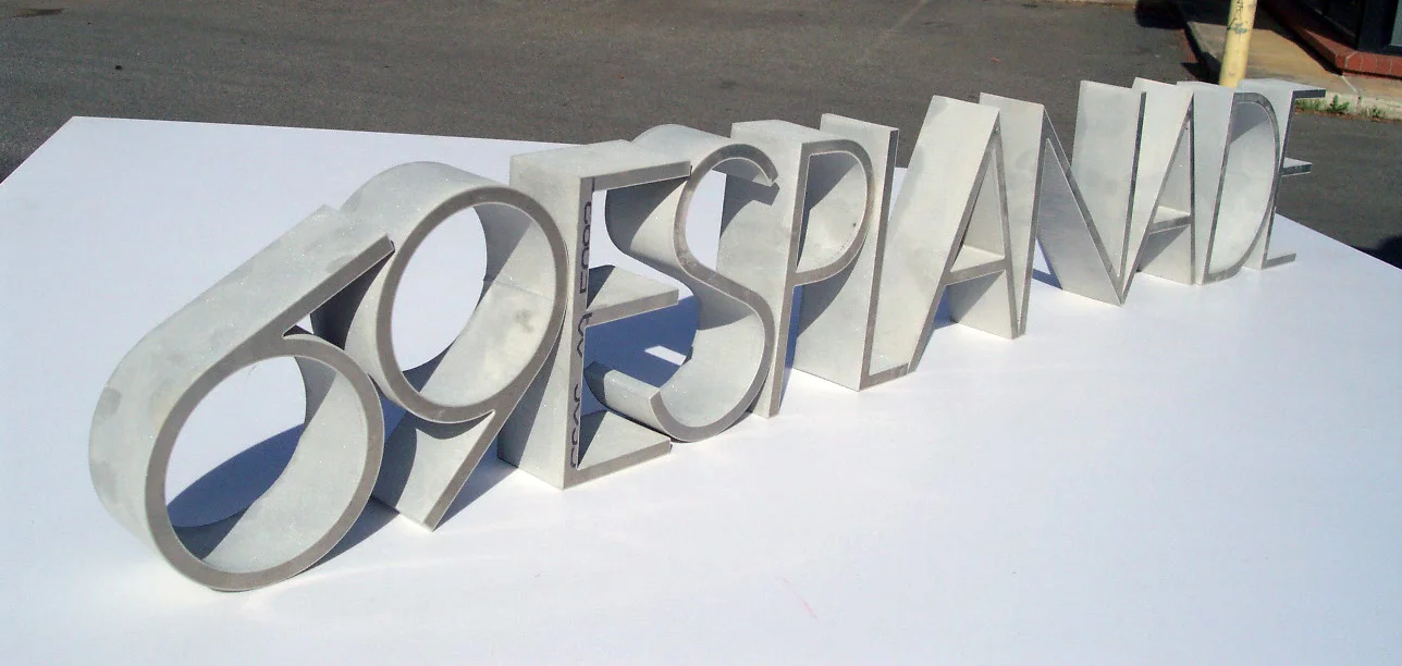 SIGNAGE