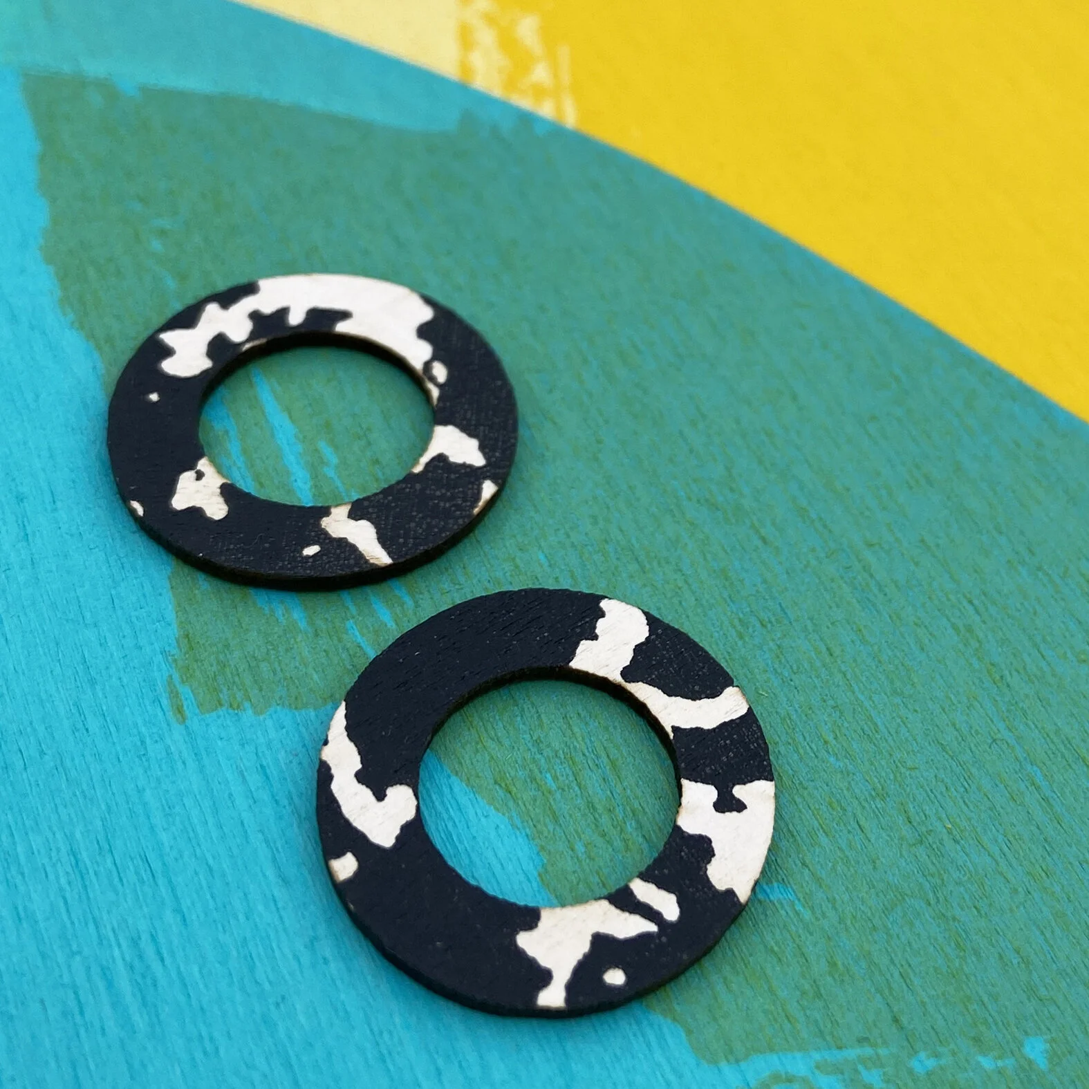 Mottled Hoop Side For Shop.jpg