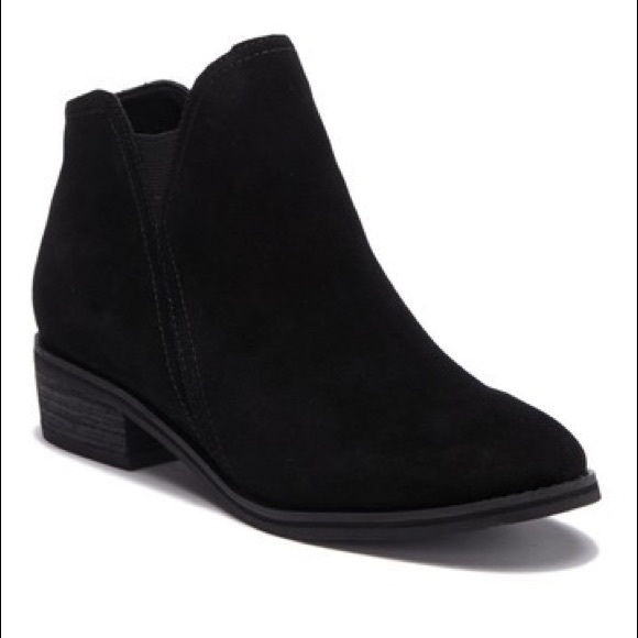 Blondo Lanka Suede Ankle Boot