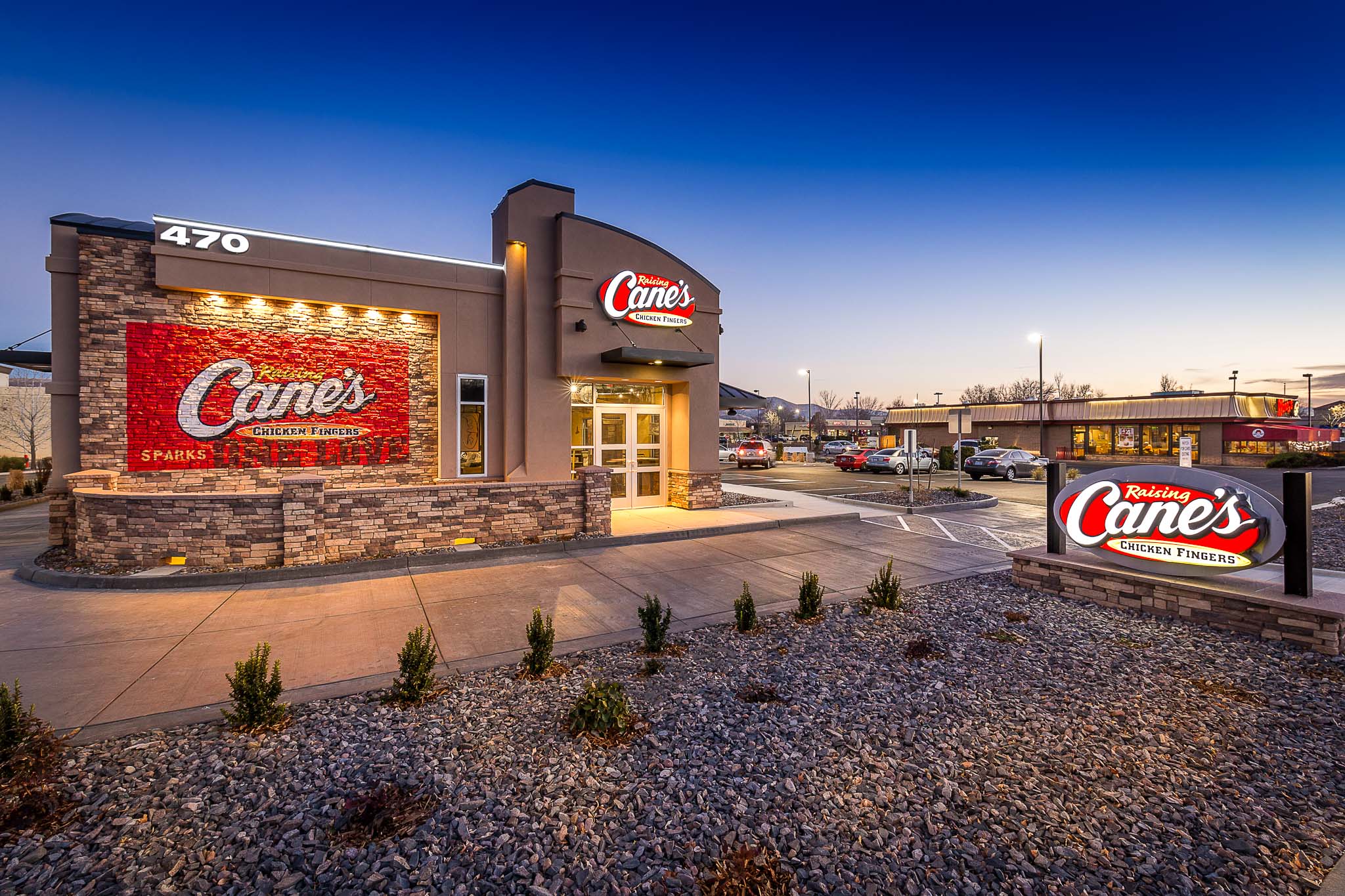 Raising-Canes-Twilight-Commercial (1 of 1)-2.jpg