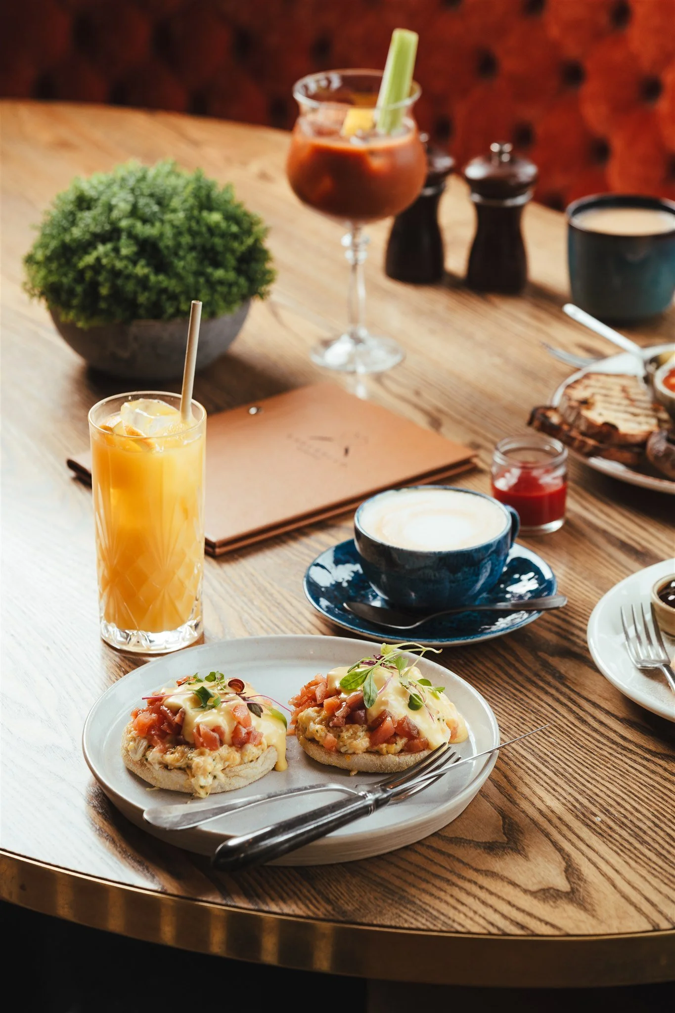 TWI '24 - Eggs Benedict - Brunch 8.jpg