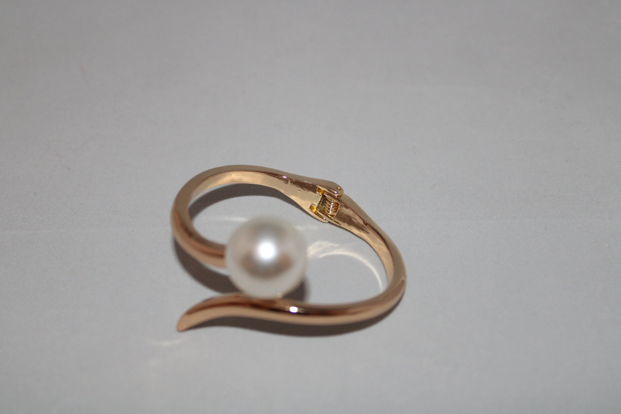 Priva Malone||SQ4783501|Christina E. Pearls