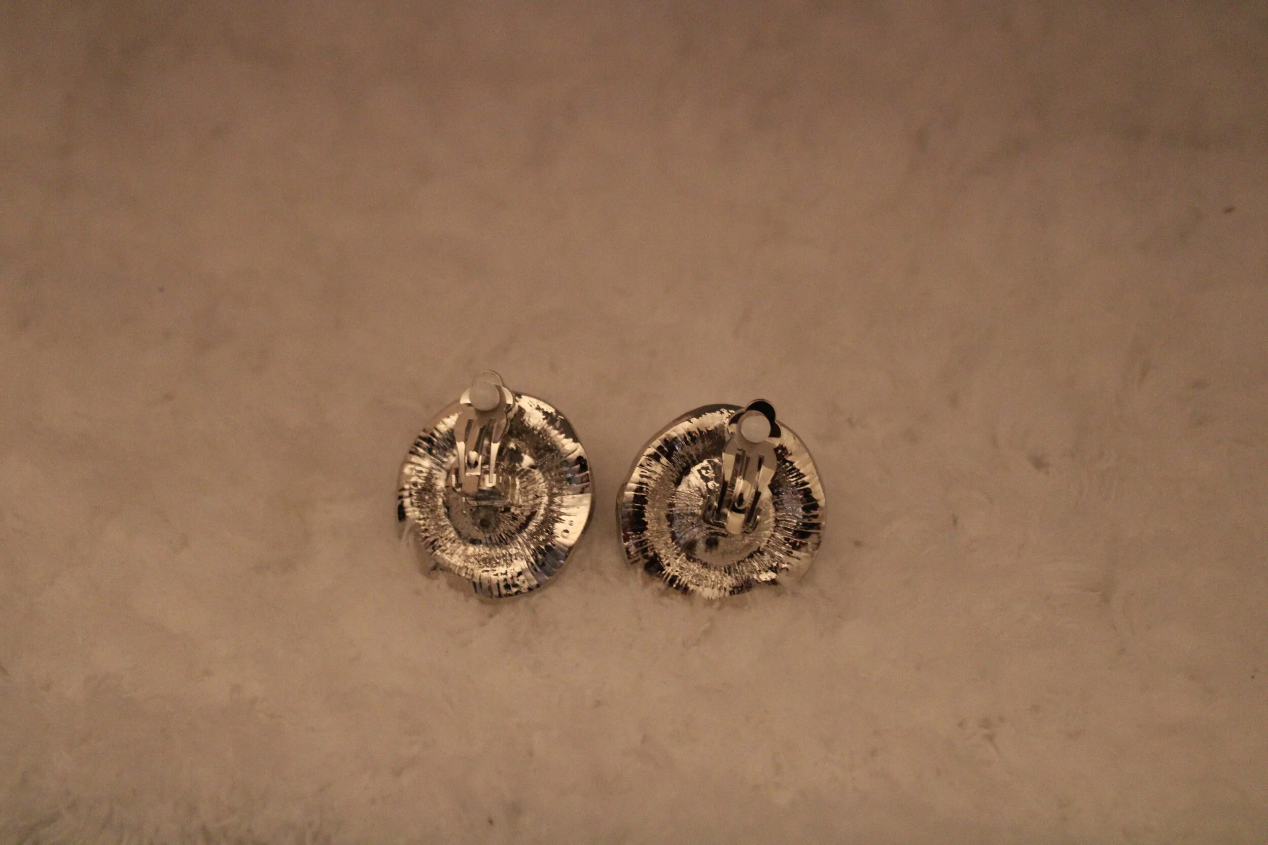 Sundee||SQ4415245|Christina E. Pearls