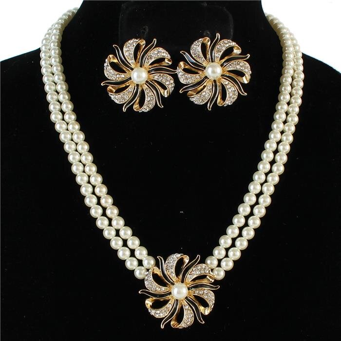Necklace — Christina E. Pearls-jewelry
