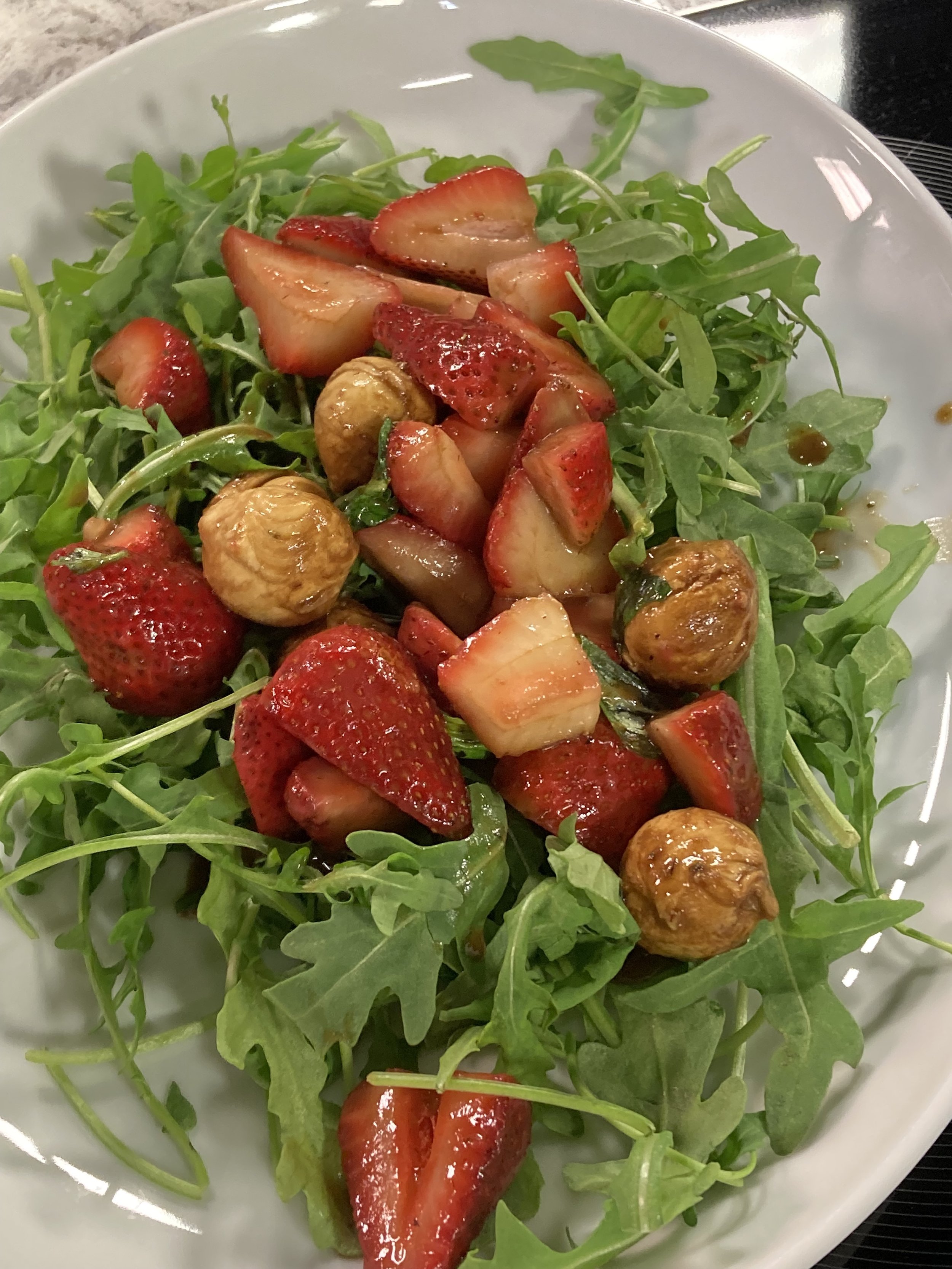 strawberry caprese salad.jpg
