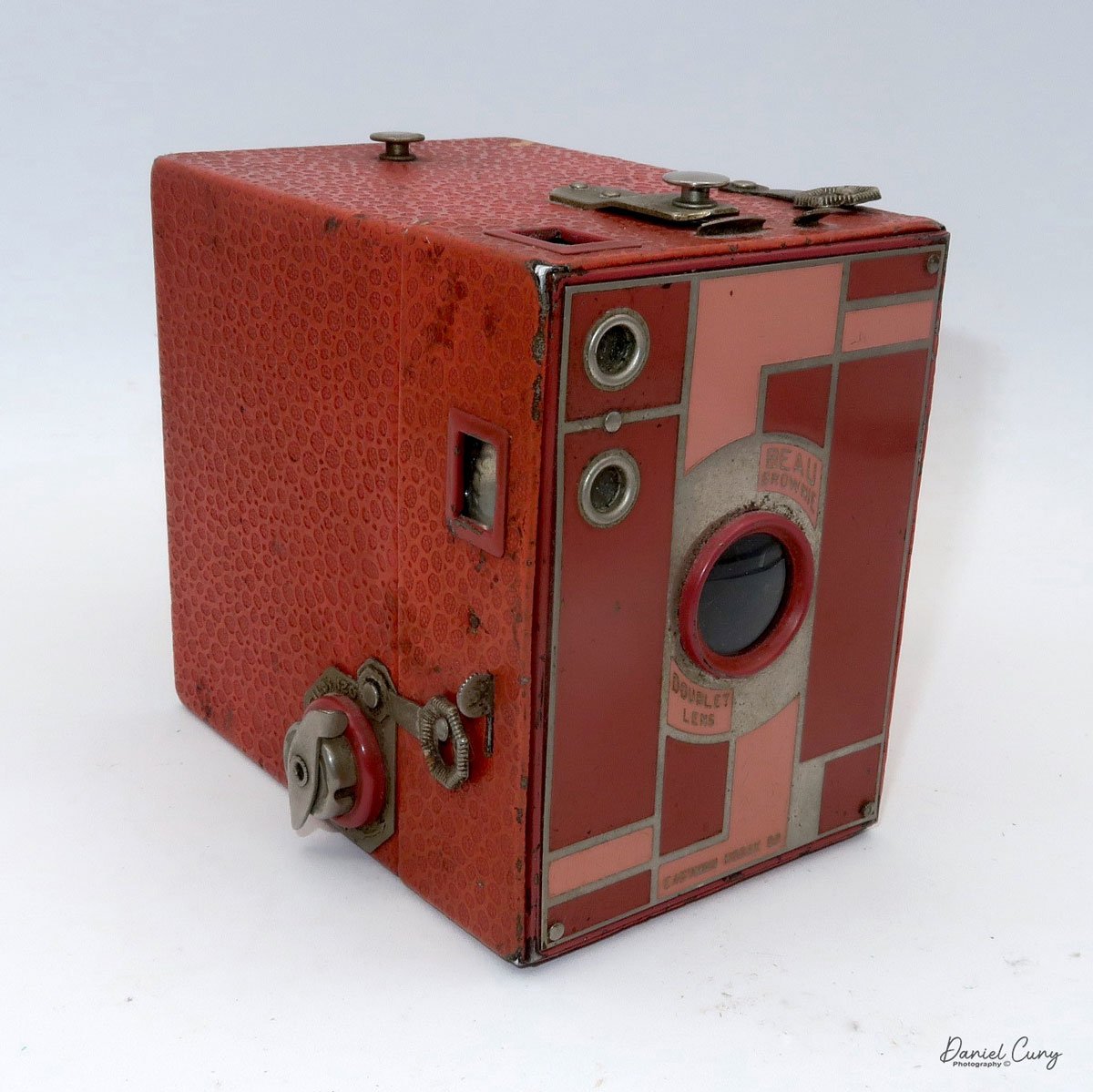 Different views of Rose Beau Brownie camera