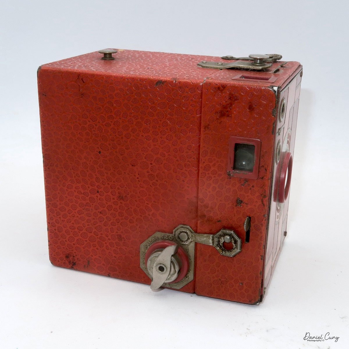Different views of Rose Beau Brownie camera