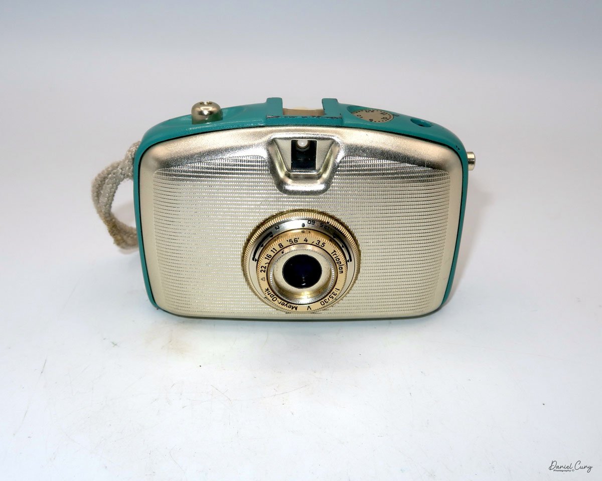 Different angles of the Welta Penti camera