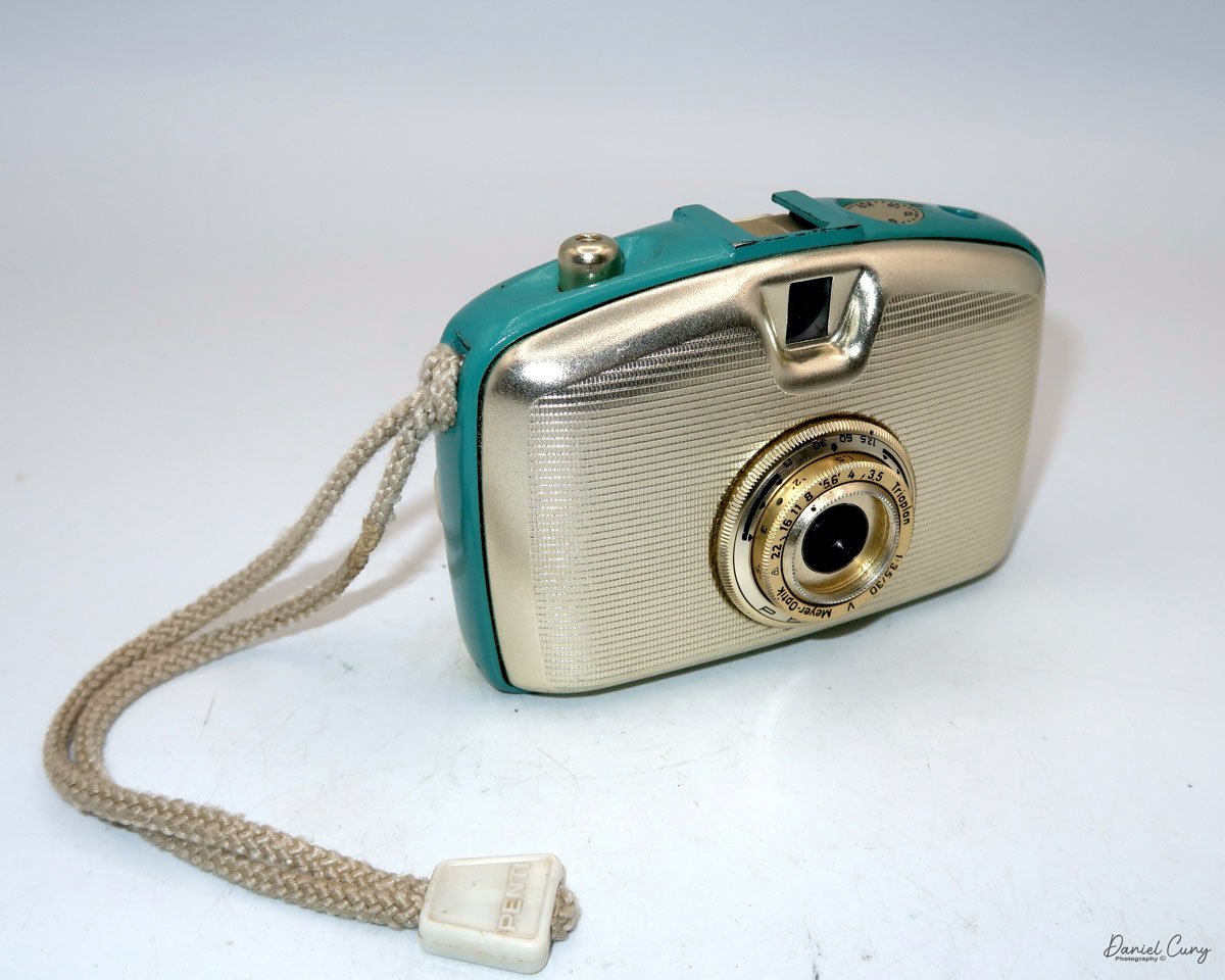 Different angles of the Welta Penti camera