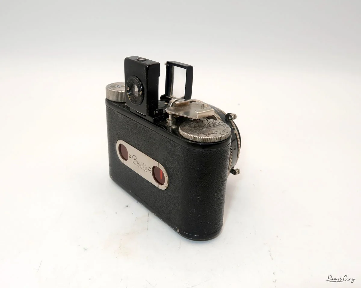 Different angles of the Nagel-Kodak Pupille camera