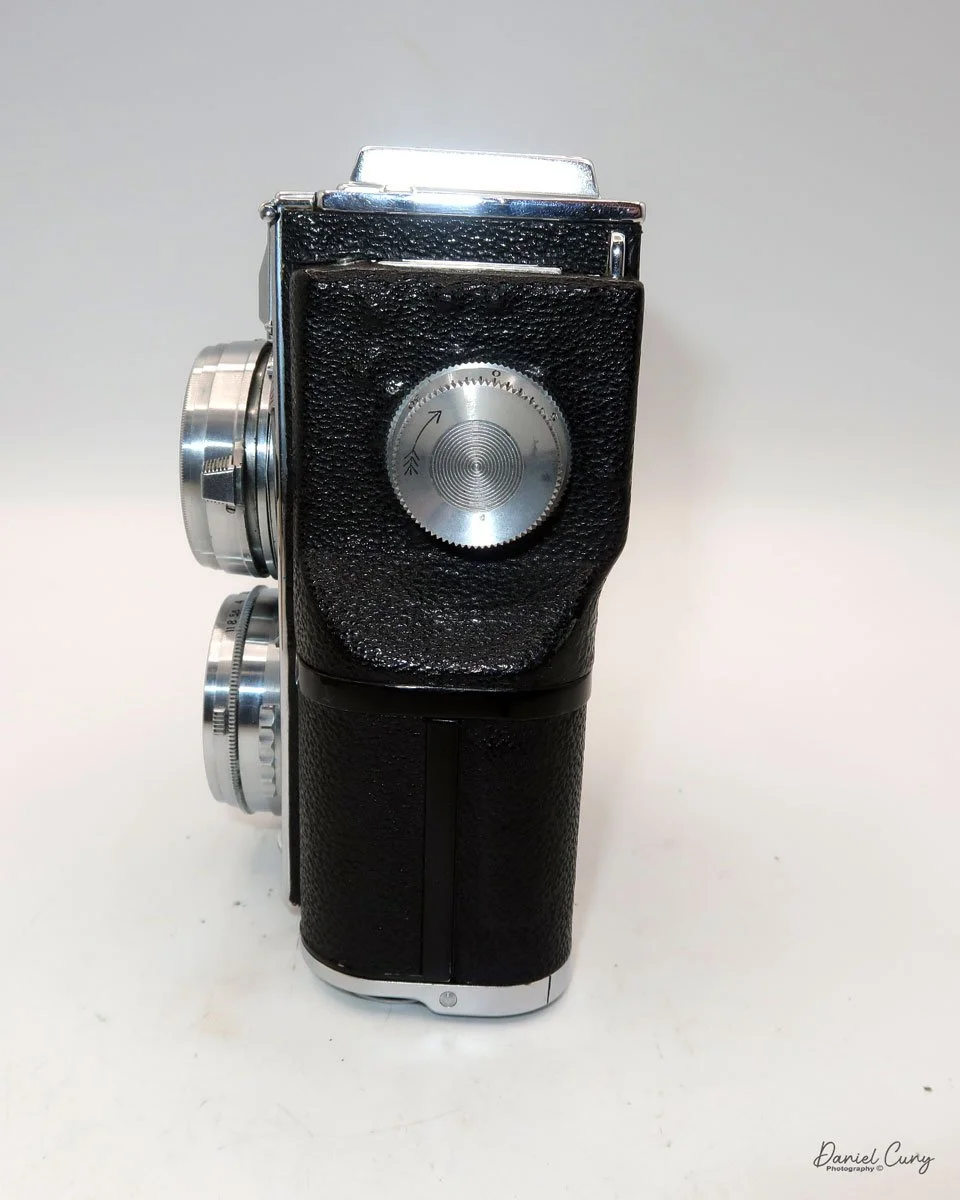 Different angles of the Zeiss Ikon 860/24 camera