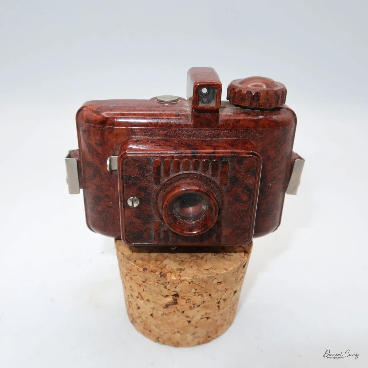 Different angles of Gomz Malyutka camera.