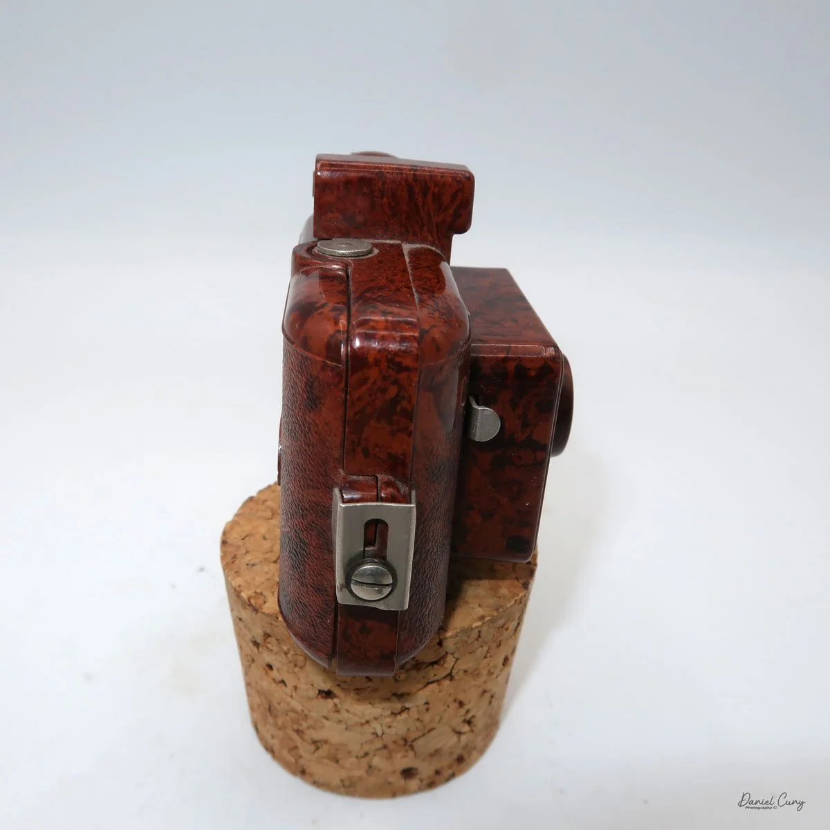Different angles of Gomz Malyutka camera.