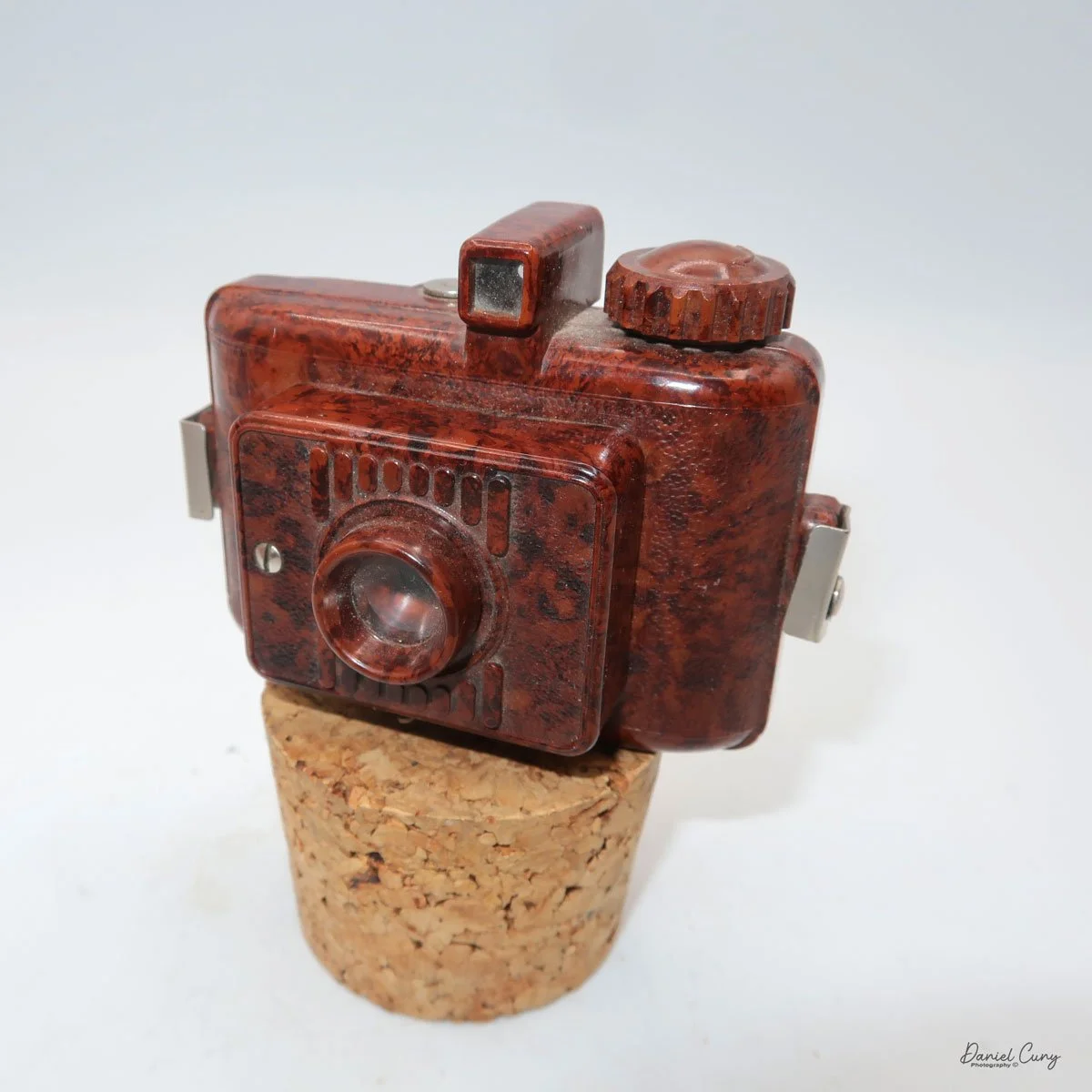 Different angles of Gomz Malyutka camera.