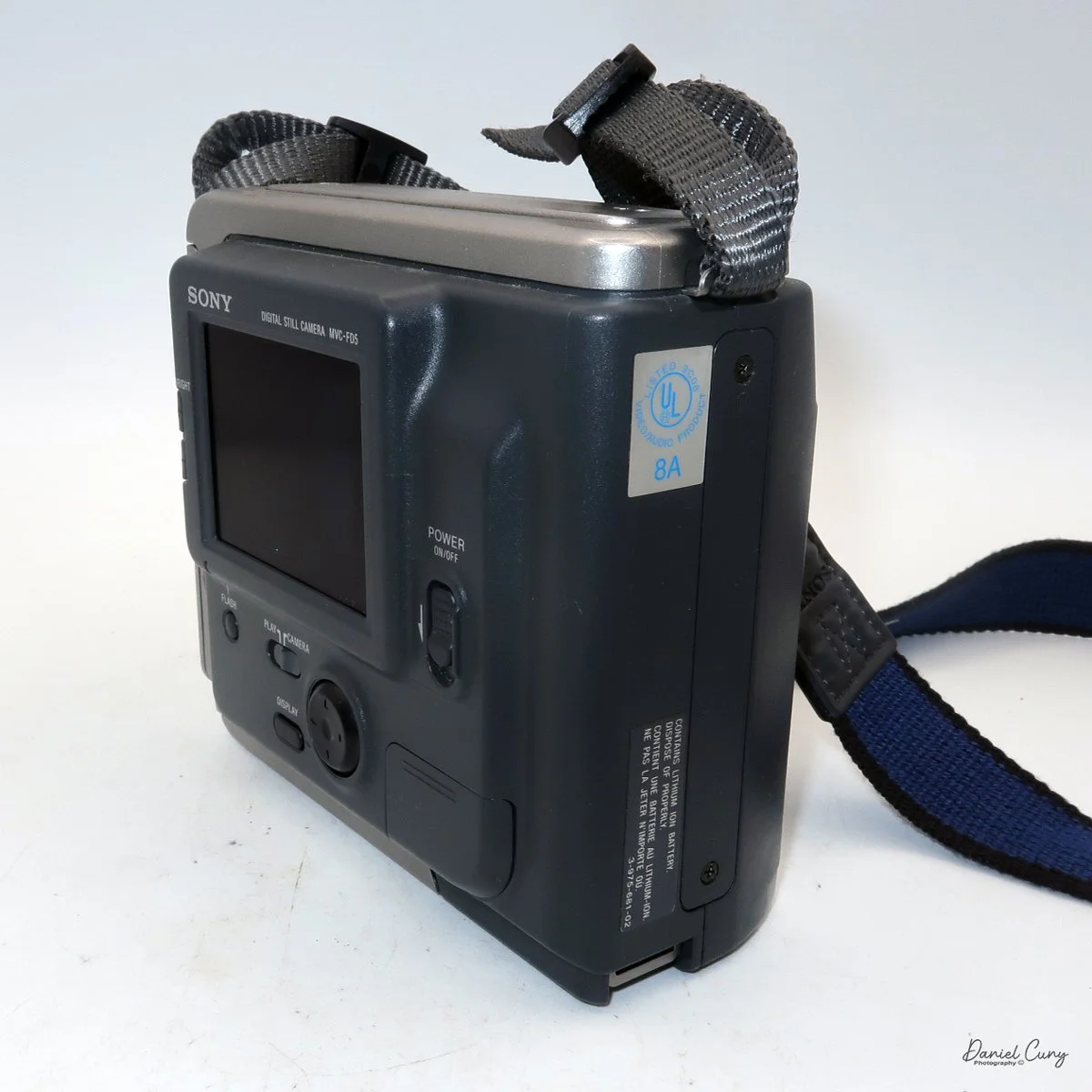 Different angles of the Sony Mavica MVC-FD5 camera