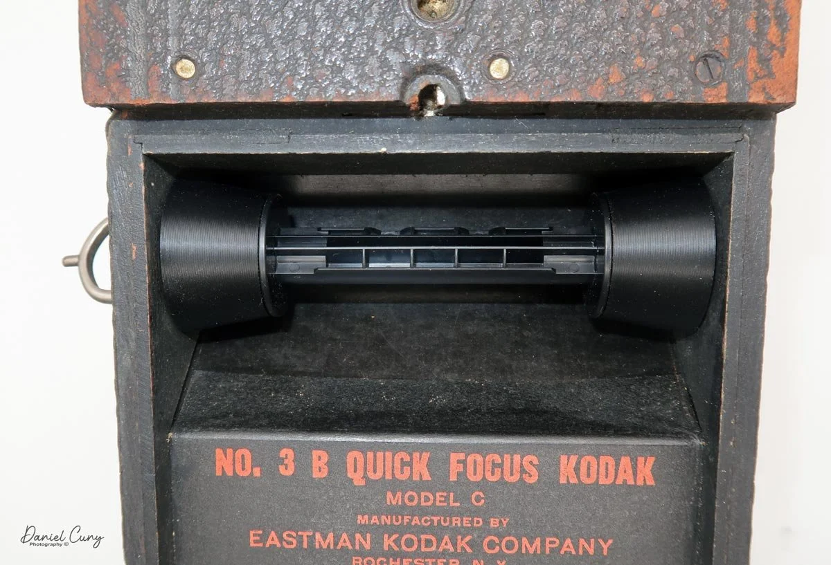 Adapter 120 film inside No.3B Quick Focus camera