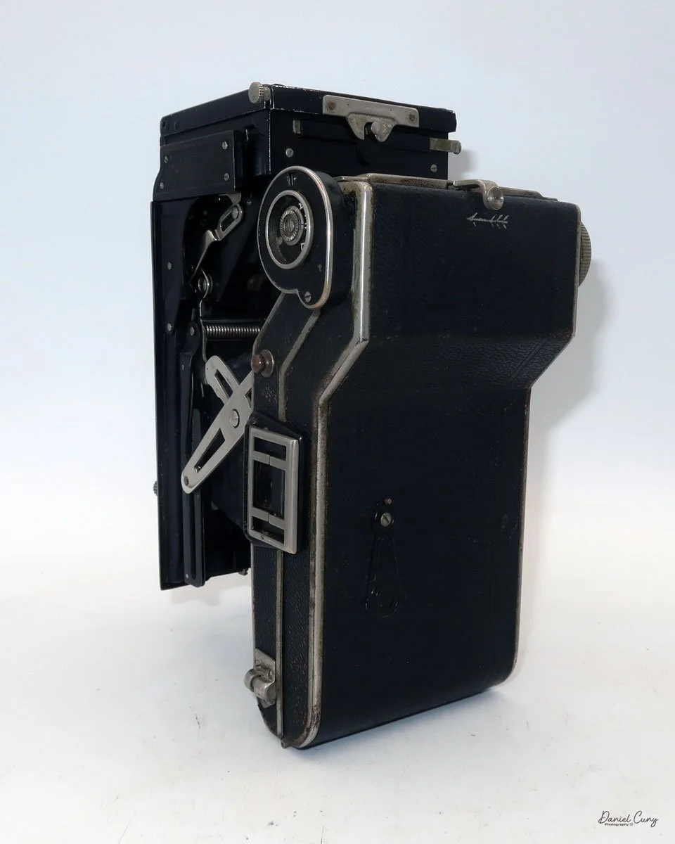 Different angles of the Welta Superfekta